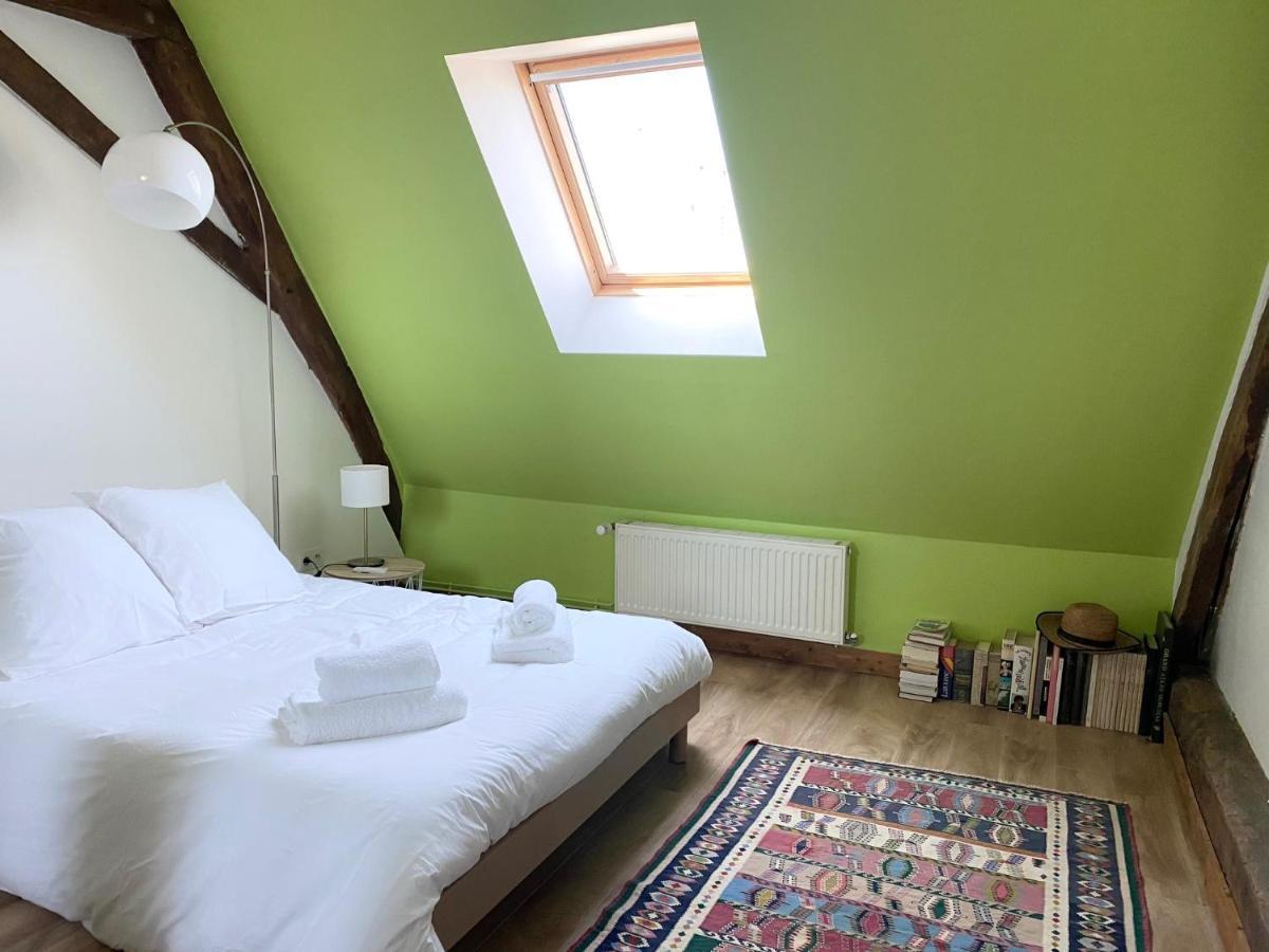 La Maison Des Remparts - Gite 3 Etoiles Pour 8 Pers A Loches Eksteriør billede